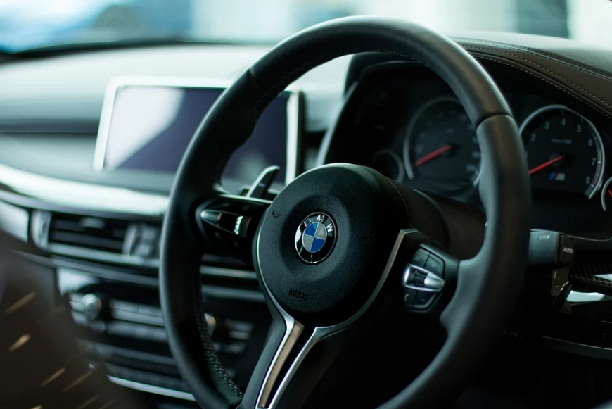 За год автомобили BMW в России подорожали на 18,6%