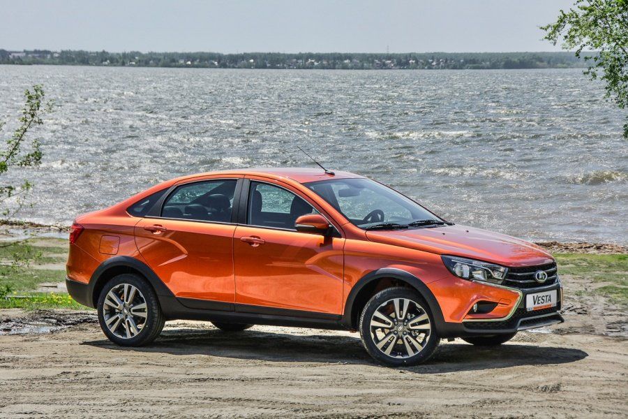 Lada Vesta Sport стала лучшим компактным автомобилем России