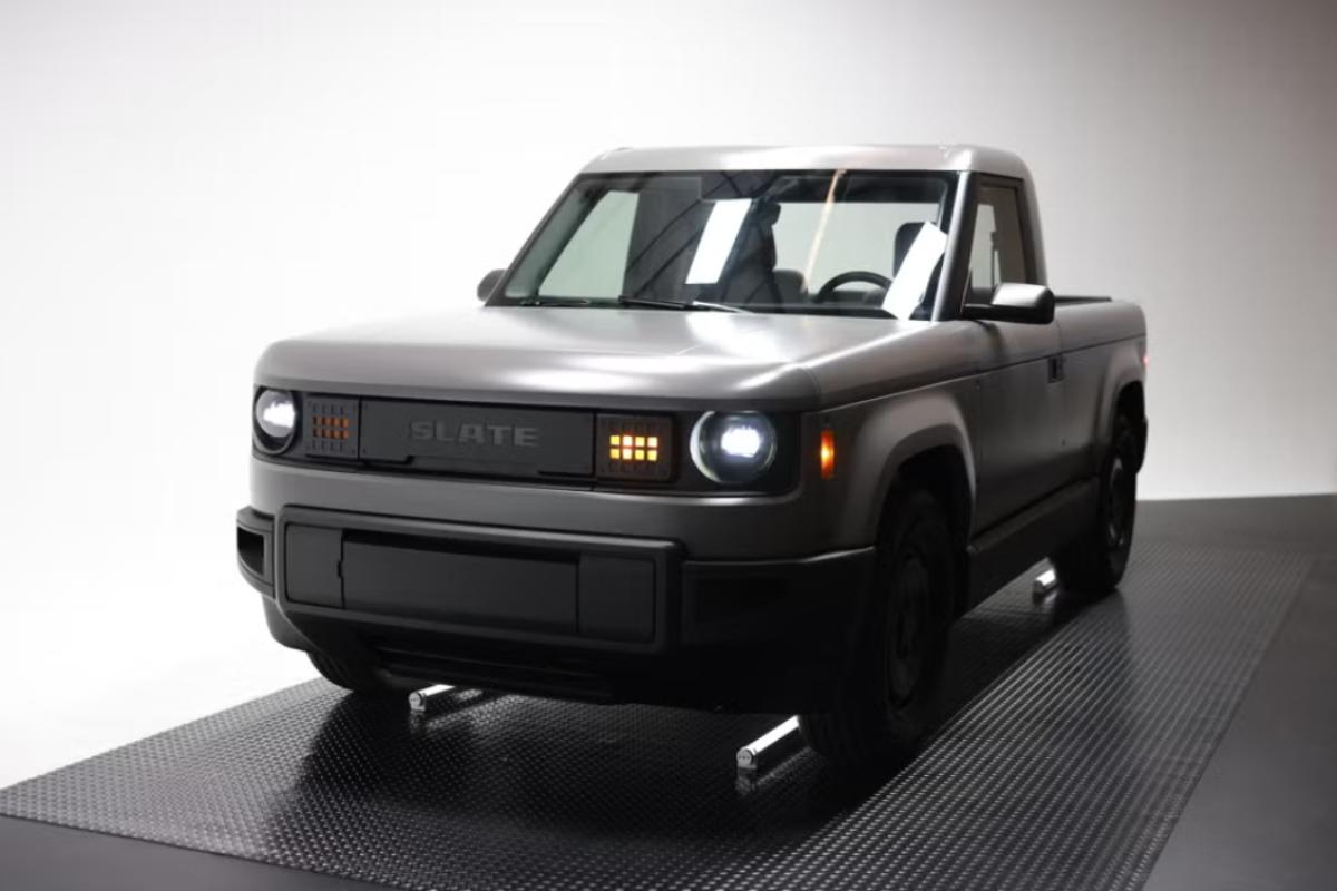 В Индиане будет налажена сборка электрического пикапа Slate Truck ценой менее 2 240 975 руб. В Индиане будет налажена сборка электрического пикапа Slate Truck ценой менее 2 240 975 руб.