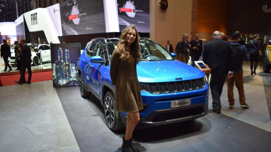 Эксперты назвали пятерку самых красивых девушек Женевского автосалона