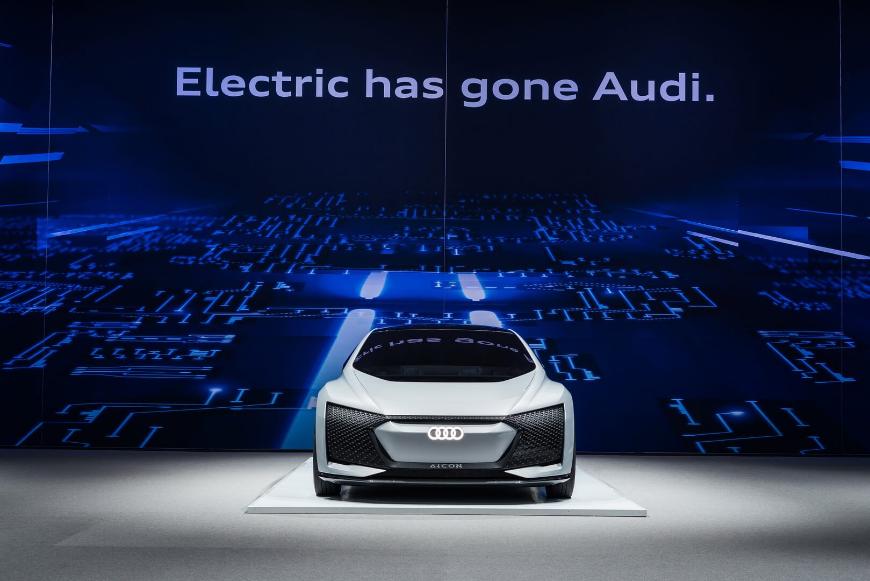 В ближайшие семь лет Audi планирует выпустить 12 моделей электрокаров