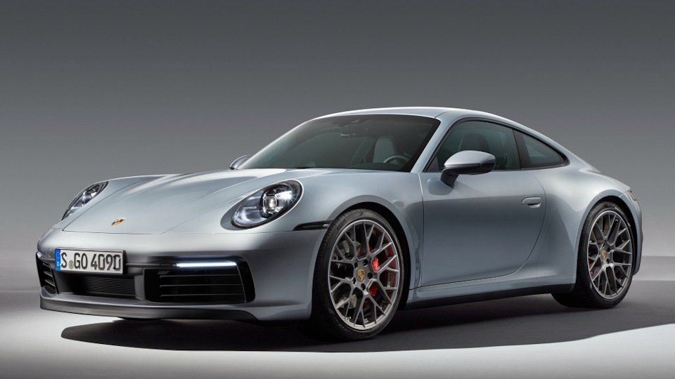 Новый Porsche 911 обзавелся аэродинамическими улучшениями 