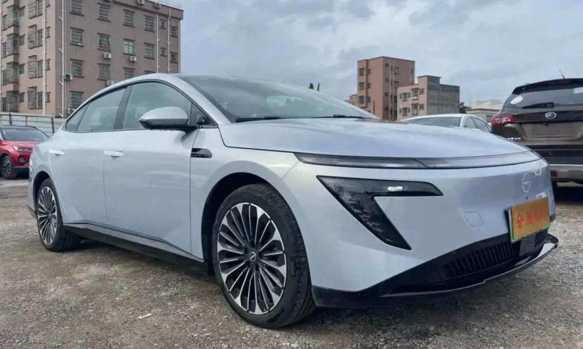 В России продают неизвестный для нас седан Nissan N7: что важно знать 