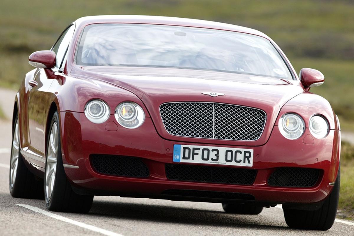 В России можно дешево купить Bentley Continental GT, но есть нюанс В России можно дешево купить Bentley Continental GT, но есть нюанс