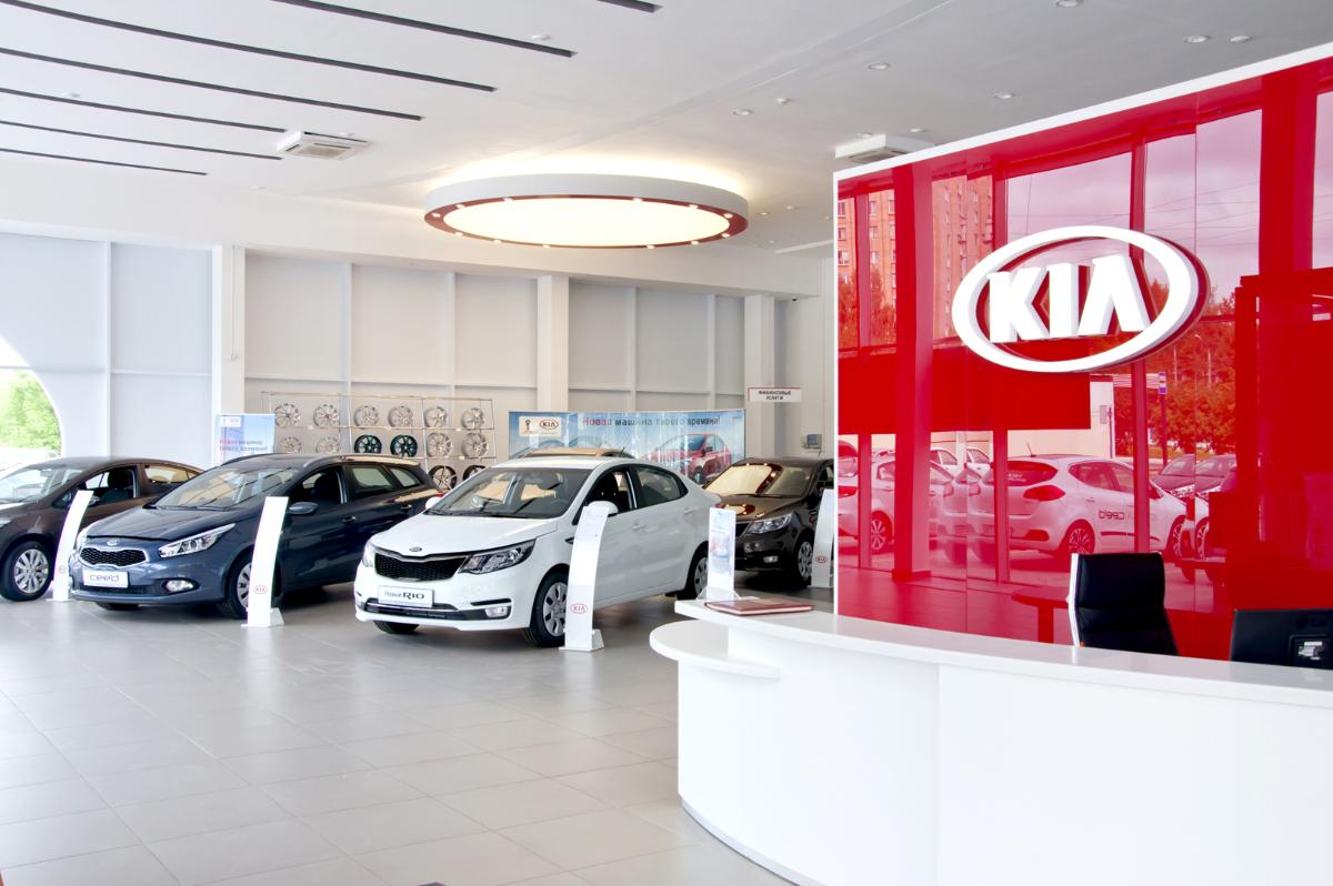 Компания KIA нарастила продажи новых машин K5 и Sorento в России на 341% по итогам апреля