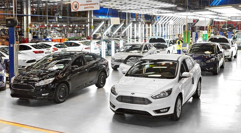 Ford продолжает распродажи собственных запасов в России