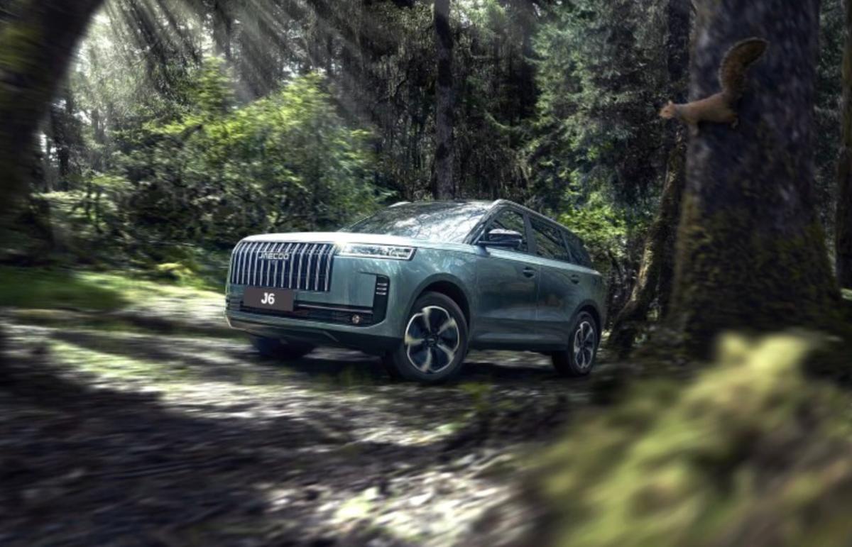 Jaecoo определился со сроками старта продаж кроссовера Jaecoo J6 в России