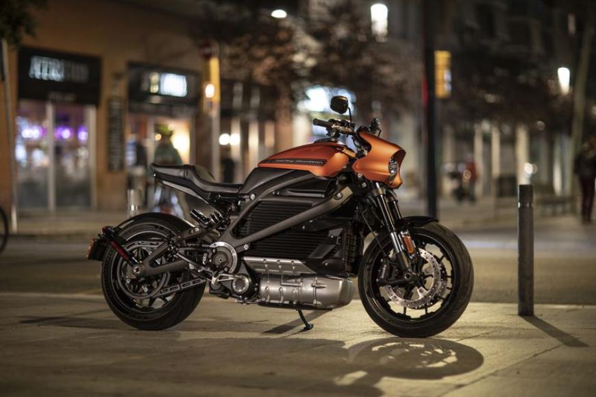 Harley-Davidson представил электрический байк LiveWire EV с ценником 2 млн рублей