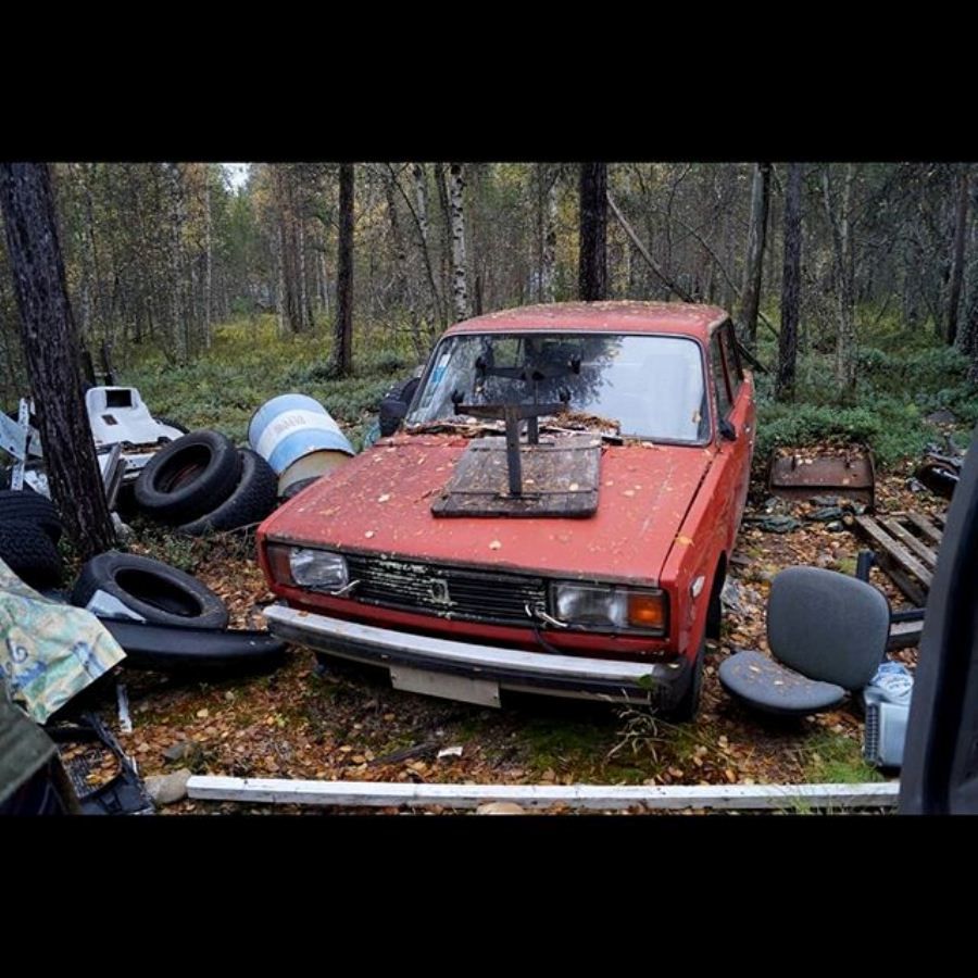 Десятки советских раритетных машин отыскали в финском лесу
