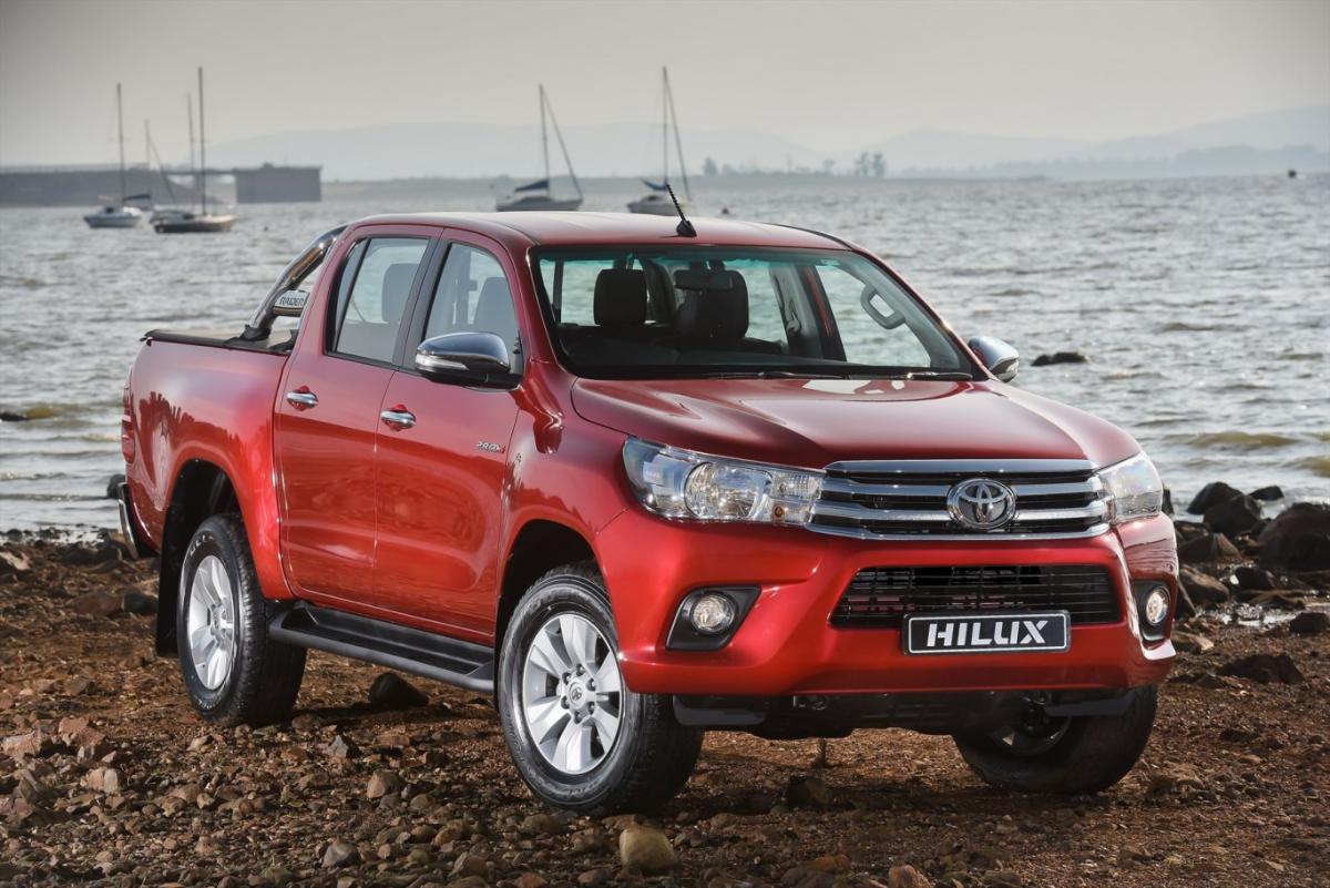 Toyota отзывает в России свыше 3,4 тысячи Hilux и Fortuner из-за дефекта тормозов