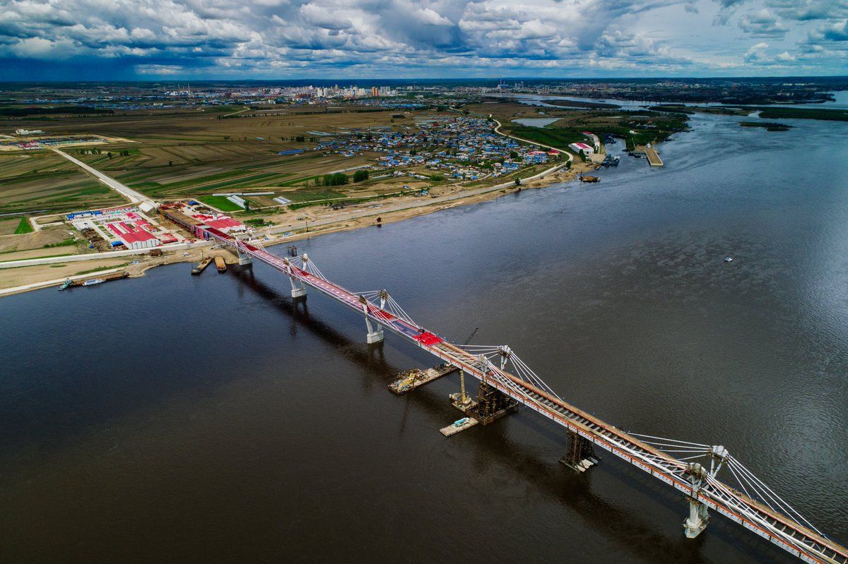 В РФ собираются построить автомобильный мост за 60 млрд рублей