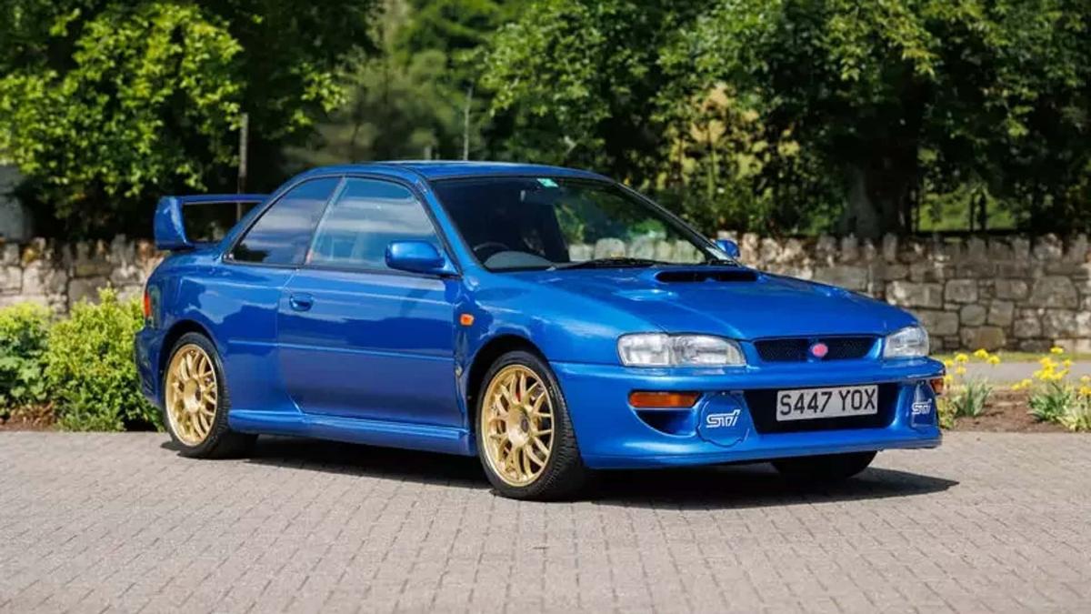 Subaru Impreza 22B гонщика Колина Макрея была продана за невероятные 57 998  442 руб.