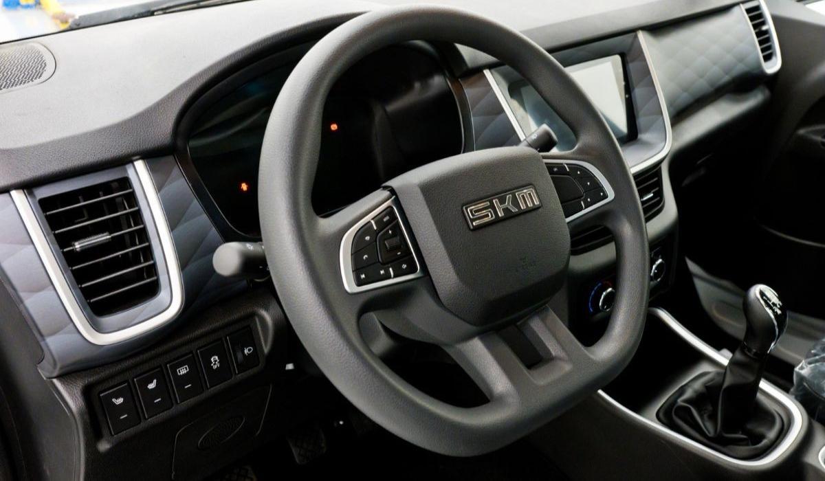 В России запустили продажи новых автомобилей SKM М7 от «АвтоВАЗа»