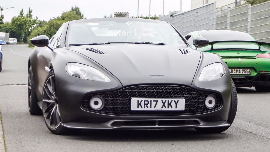 В сети появились первые фотографии Aston Martin Vanquish Zagato Volante без какого либо камуфляжа
