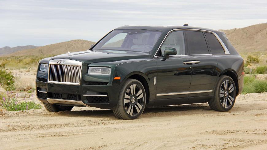 Среди люксовых машин продажи в России выросли только у Rolls-Royce
