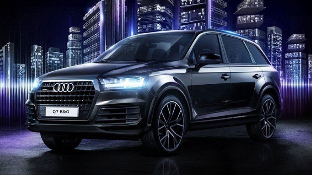 Кроссовер Audi Q7 обзавелся новой спецверсией Bang & Olufsen edition