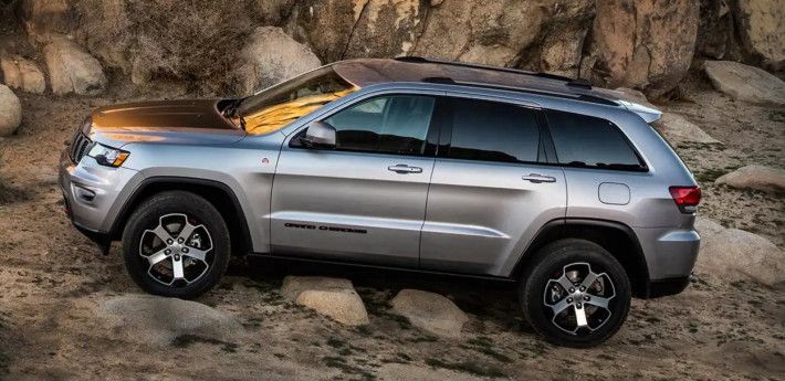 Новый Jeep Grand Cherokee получит семиместную версию