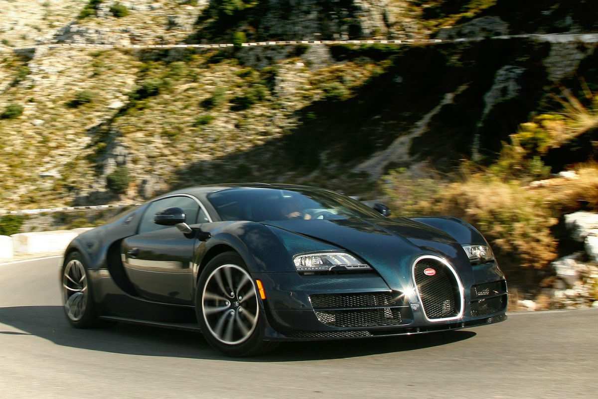 Новая версия суперкара Bugatti Veyron получит мощность 1500 л.с.
