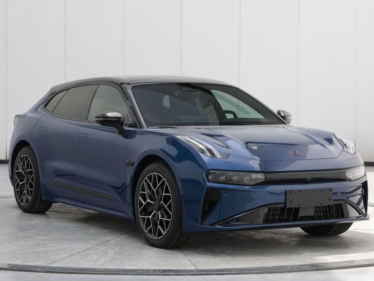 В Китае выбрали самые «умные» авто 2025 года: эти марки есть в РФ В Китае выбрали самые «умные» авто 2025 года: эти марки есть в РФ