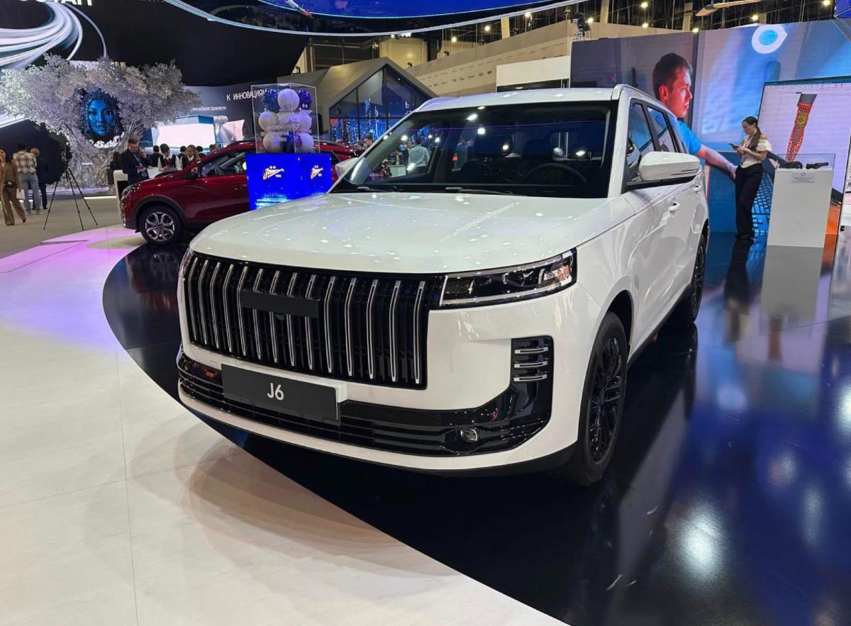 Новый кроссовер Jeland J6 официально дебютировал на ПМЭФ
