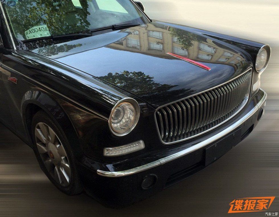 Роскошный китайский лимузин Hongqi получит гражданскую версию