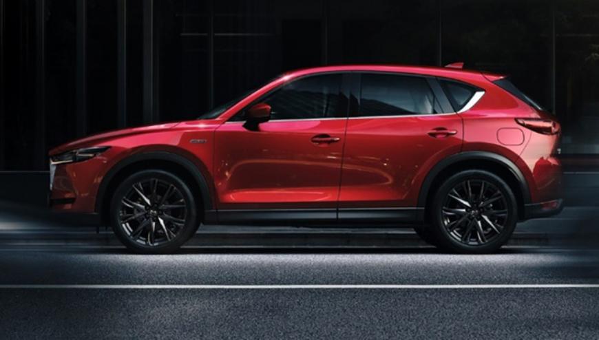 Mazda объявила о старте продаж особой версии CX-5 Black Edition 2019