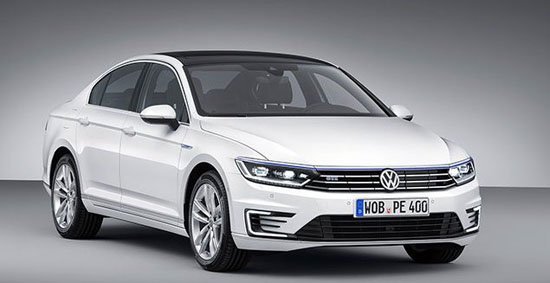 Анонсирована гибридная модификация нового Volkswagen Passat.