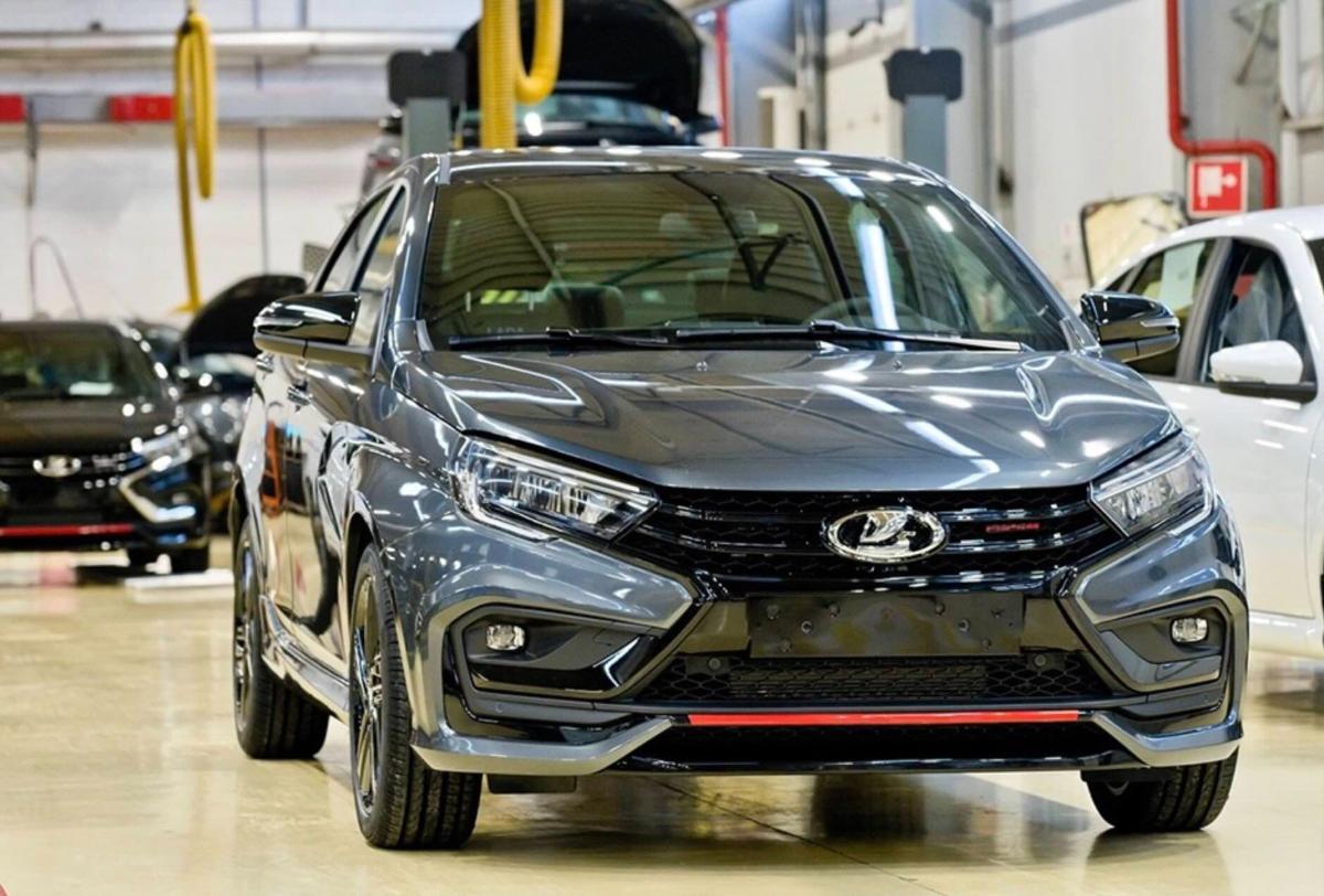 На конвейер встала Lada Vesta Sport нового поколения: подробно об особенностях