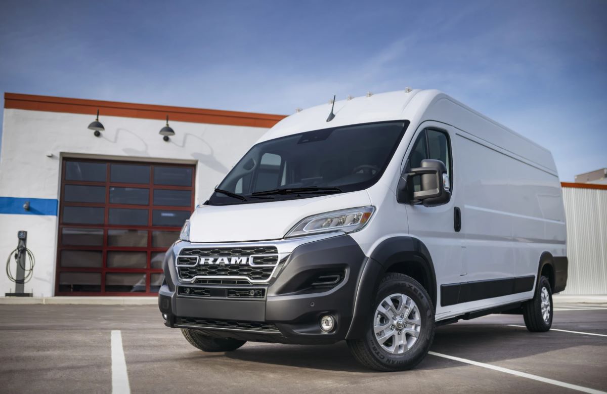 Представлен новый фургон RAM Promaster для бизнеса