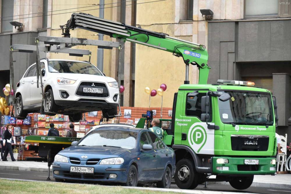 Назвали бренды авто, которые чаще всего эвакуировали в Москве Назвали бренды авто, которые чаще всего эвакуировали в Москве