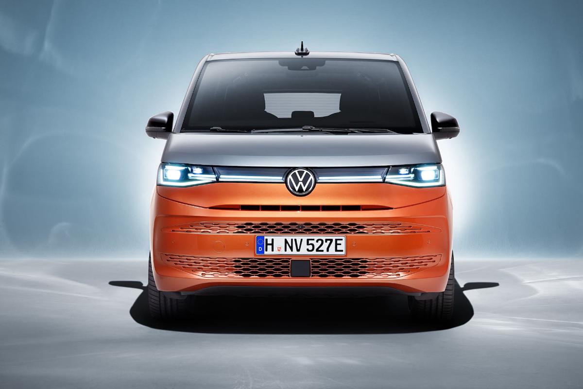 Autonews: Новый Volkswagen Multivan T7 стал доступен у российских дилеров