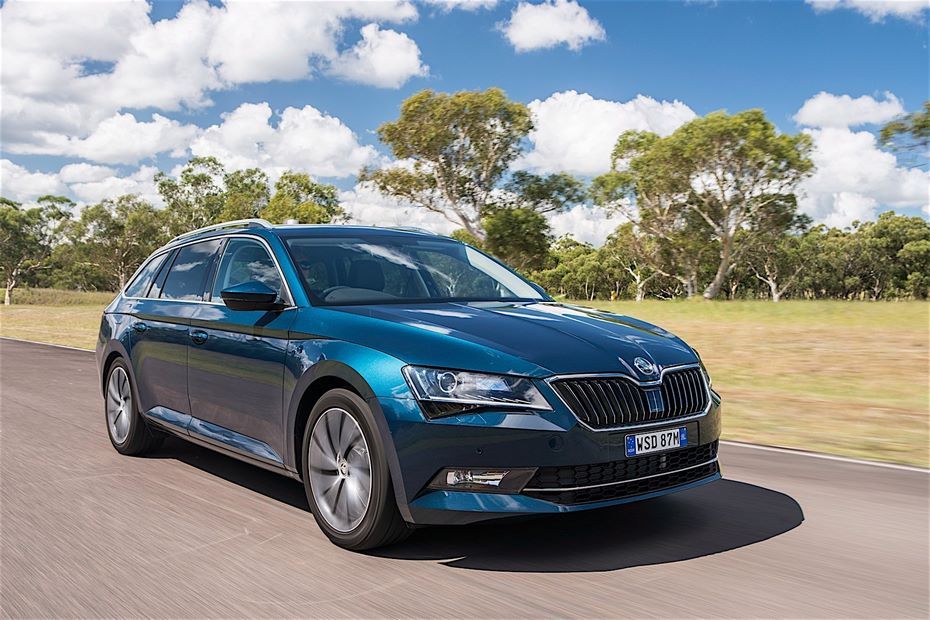 Skoda Superb в количестве 1 551 единиц будет отозвана на территории России