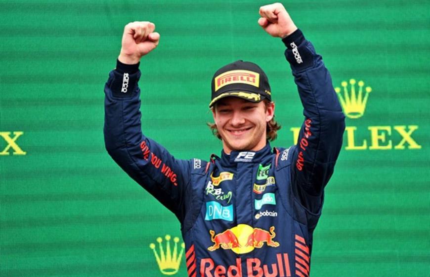Деннис Хаугер выиграл спринтерскую гонку Формулы-2 в Австралии, Леклер — четвёртый