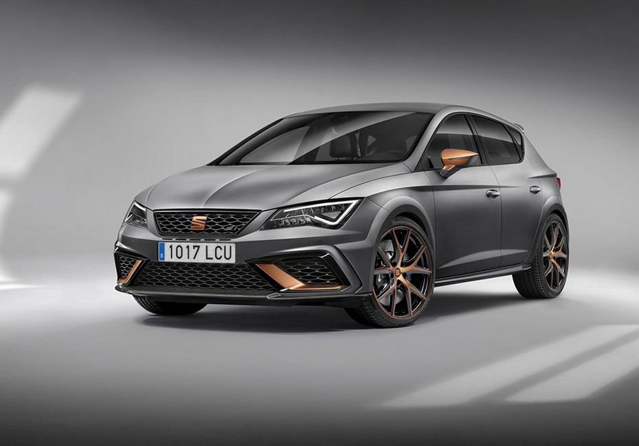 Seat представил самую мощную модификацию Seat Leon Cupra R на 310 лошадиных сил