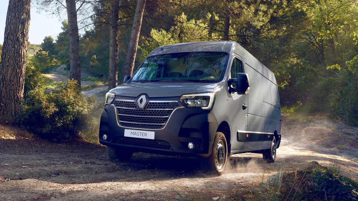 В России отправят на ремонт более 200 фургонов Renault Master из-за проблем  с топливопроводом