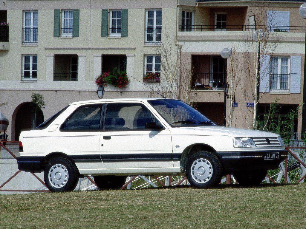 Peugeot 309               - Carsweek