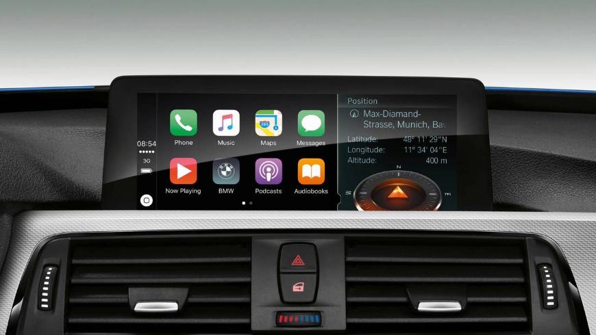 BMW отменяет платную подписку на сервис Apple CarPlay
