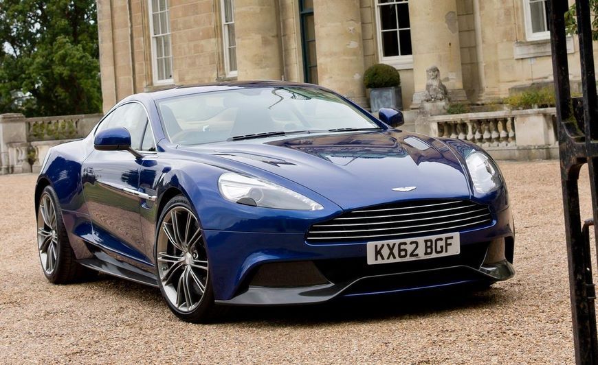 Aston Marti Centenary Edition Vanquish агента 007 продали за 468 500 долларов