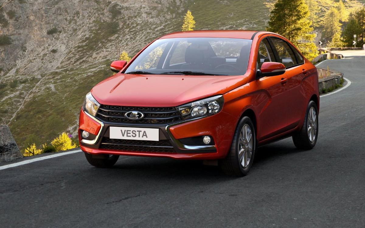 «АвтоВАЗ» пересмотрел опции Lada Vesta в исполнении Comfort Winter