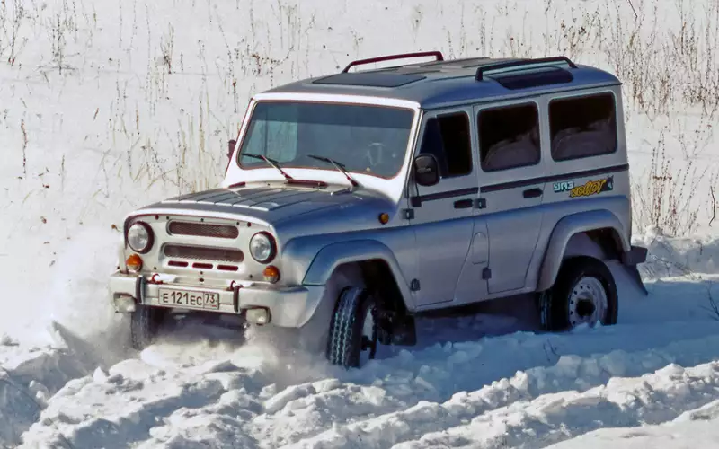 Автосайт «За рулем» показал лучшие тюнингованные внедорожники УАЗ из 1990-х годов