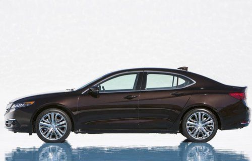 Acura представила седан TLX