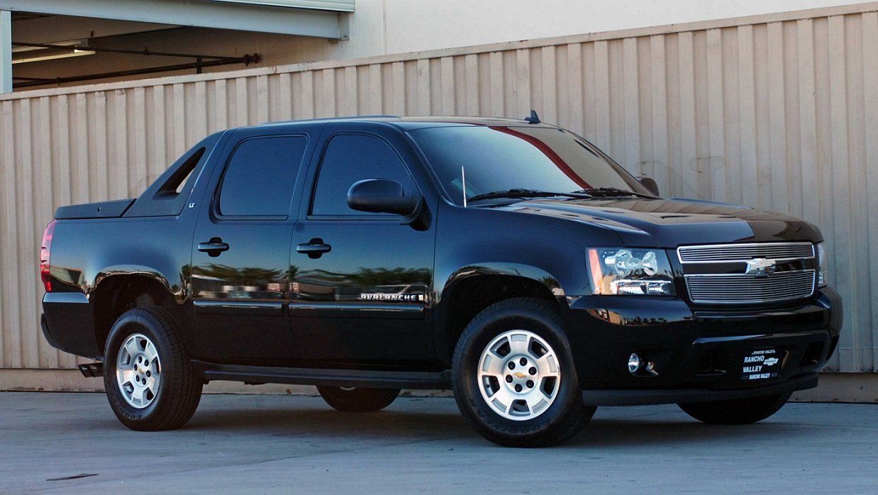 Chevrolet Avalanche: поколения, кузова по годам, история модели и года  выпуска, рестайлинг, характеристики, габариты, фото - Carsweek