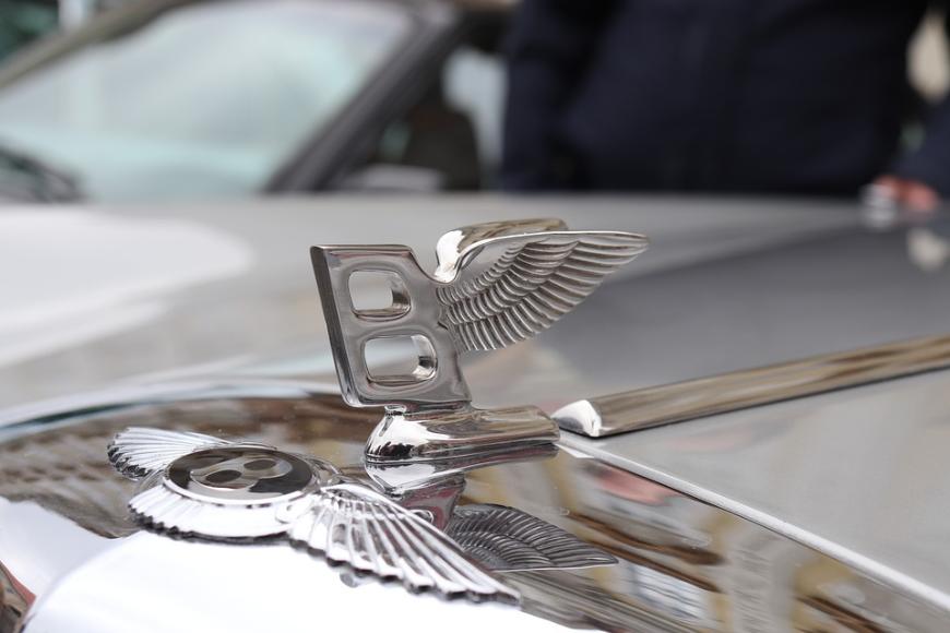 Компания Bentley сократит 1 тыс. рабочих мест из-за падения прибыли