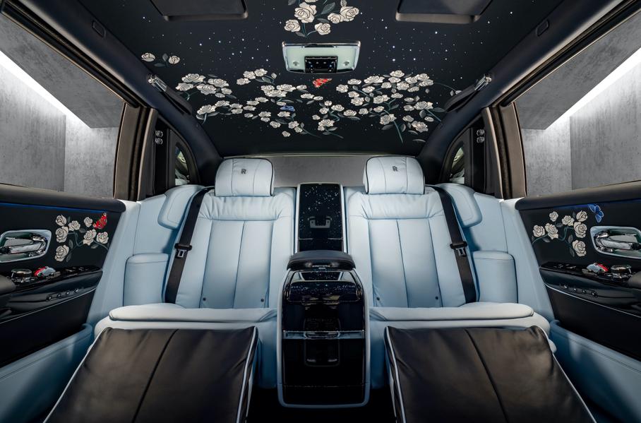 Rolls-Royce Phantom получил роскошную вышивку из миллиона стежков