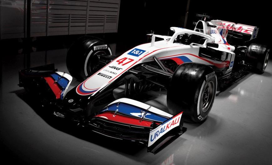 Болид команды «Хаас» в Формуле-1 получил цвета российского флага