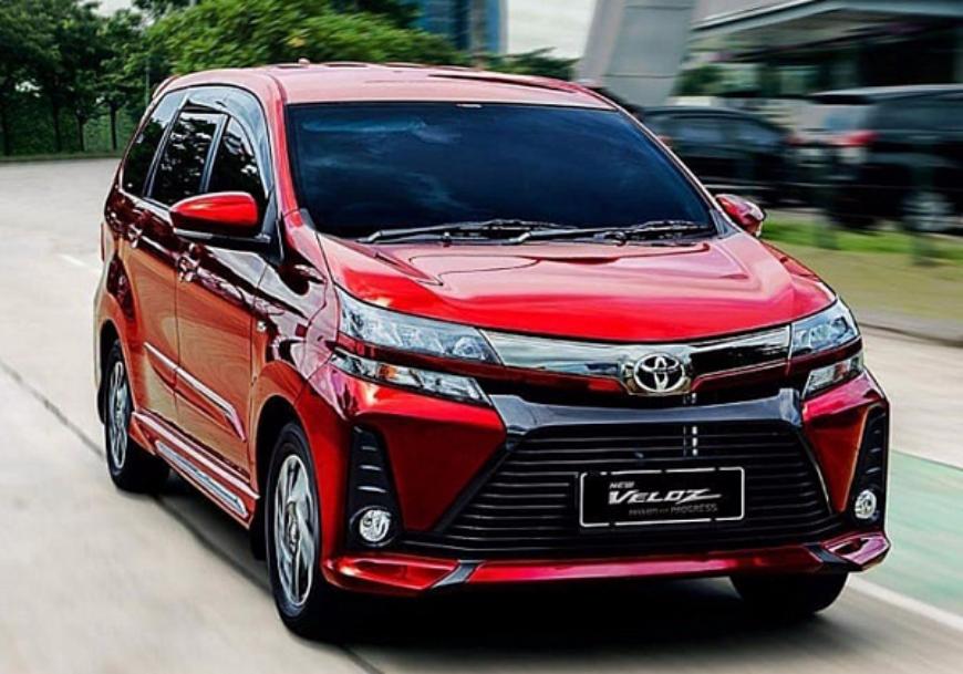 Новый компактвэн Toyota Avanza продолжает вызывать ажиотаж 