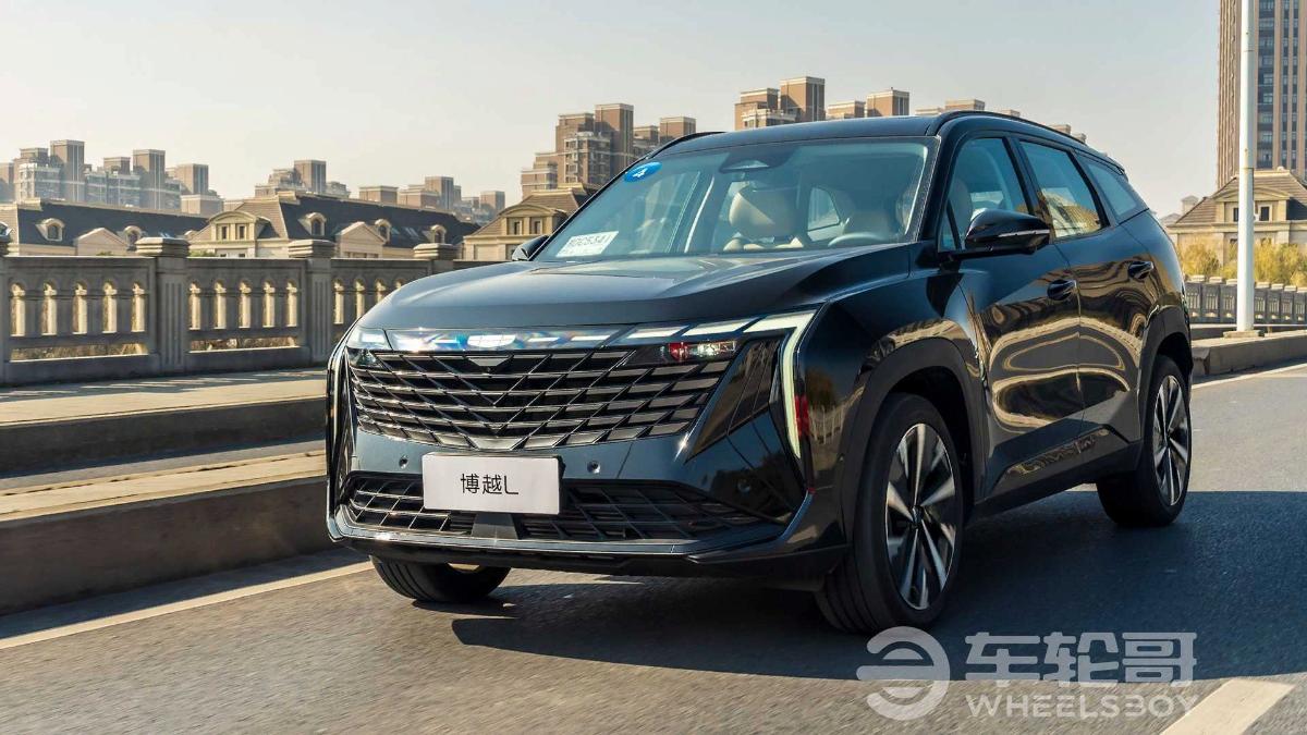 Опубликован видеообзор на китайский кроссовер Geely Boyue L