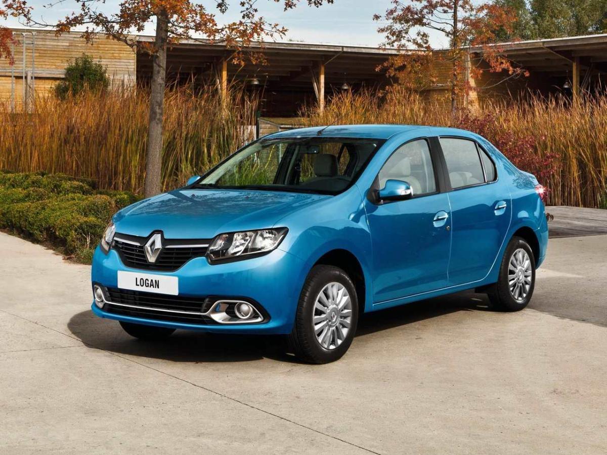 Эксперт «ЗР» назвал седан Renault Logan отличным вариантом за полмиллиона