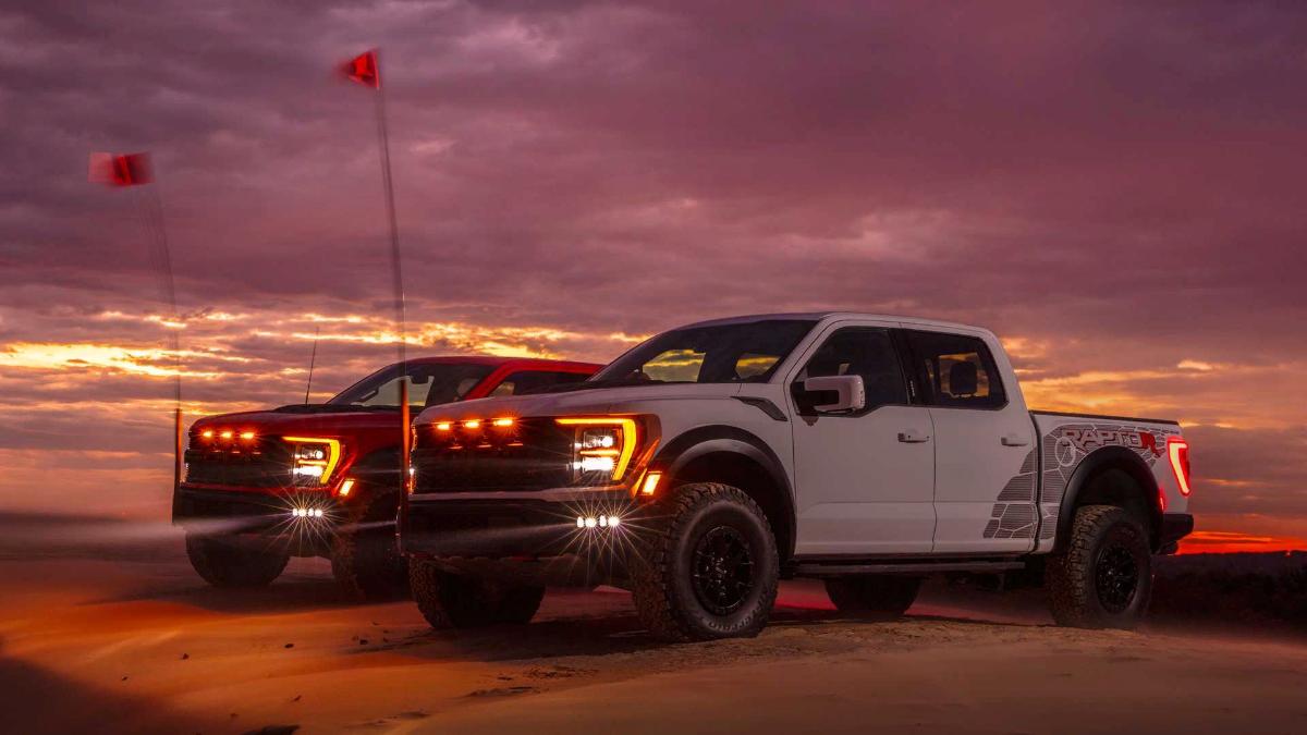 Опубликованы данные о расходе топлива "заряженного" Ford F-150 Raptor R 2023 года