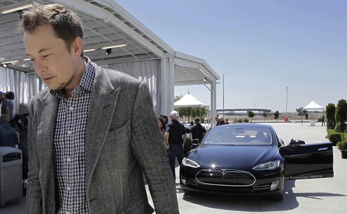 Tesla попала под подозрение ФБР из-за нового седана